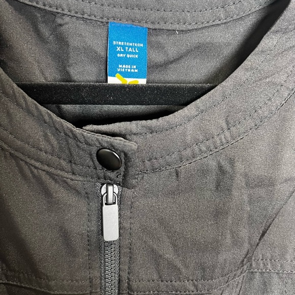 Old navy tech stretch zip romper in excellent like new condition size XL TALL - Picture 5 of 5